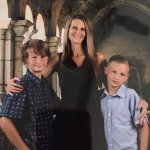 Meet your Posher, Casey